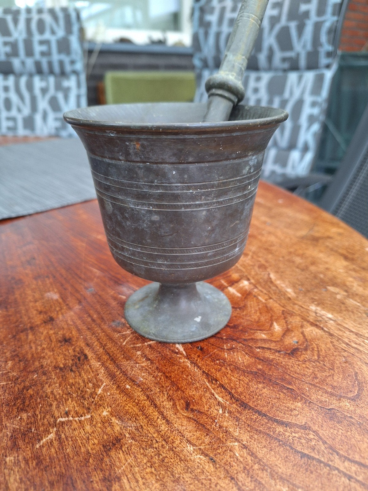 Antieke vijzel met stamper - Brons, Ophalen of Verzenden, Koper
