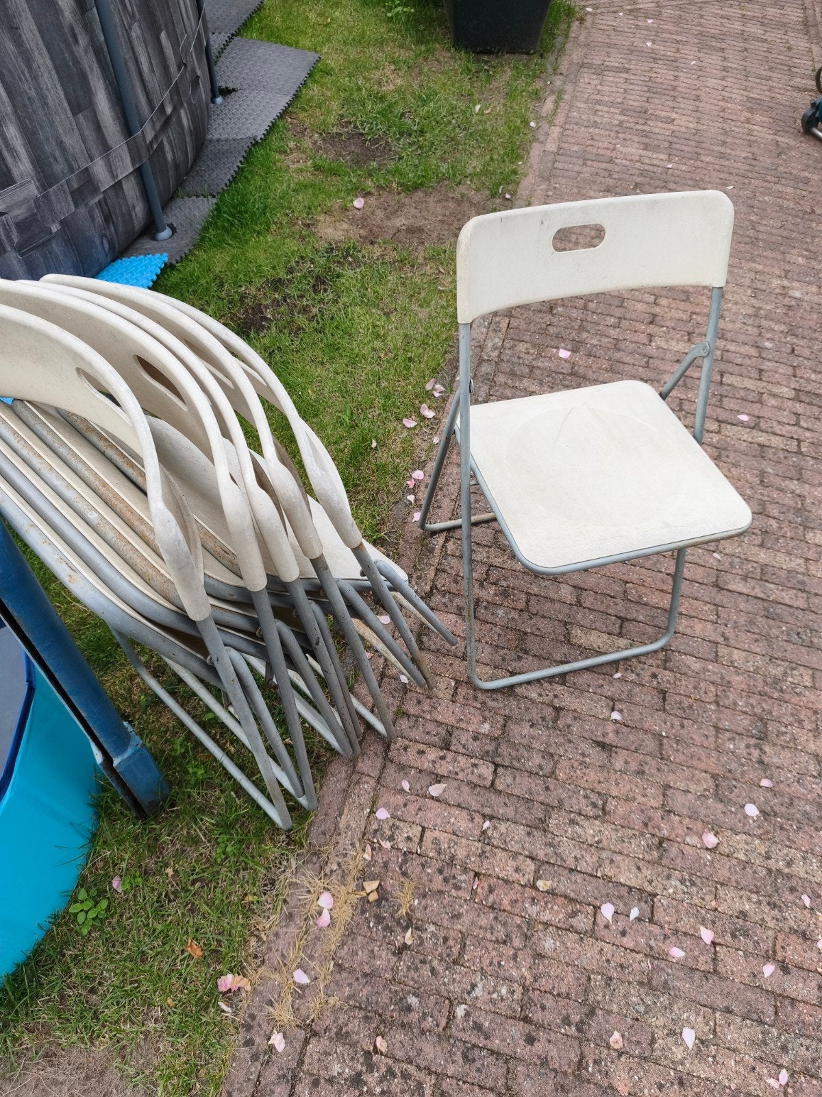 6 oude klapstoelen met 4 kussens, Huis en Inrichting, Stoelen, Ophalen, Gebruikt, Klapstoelen, Vijf, Zes of meer stoelen