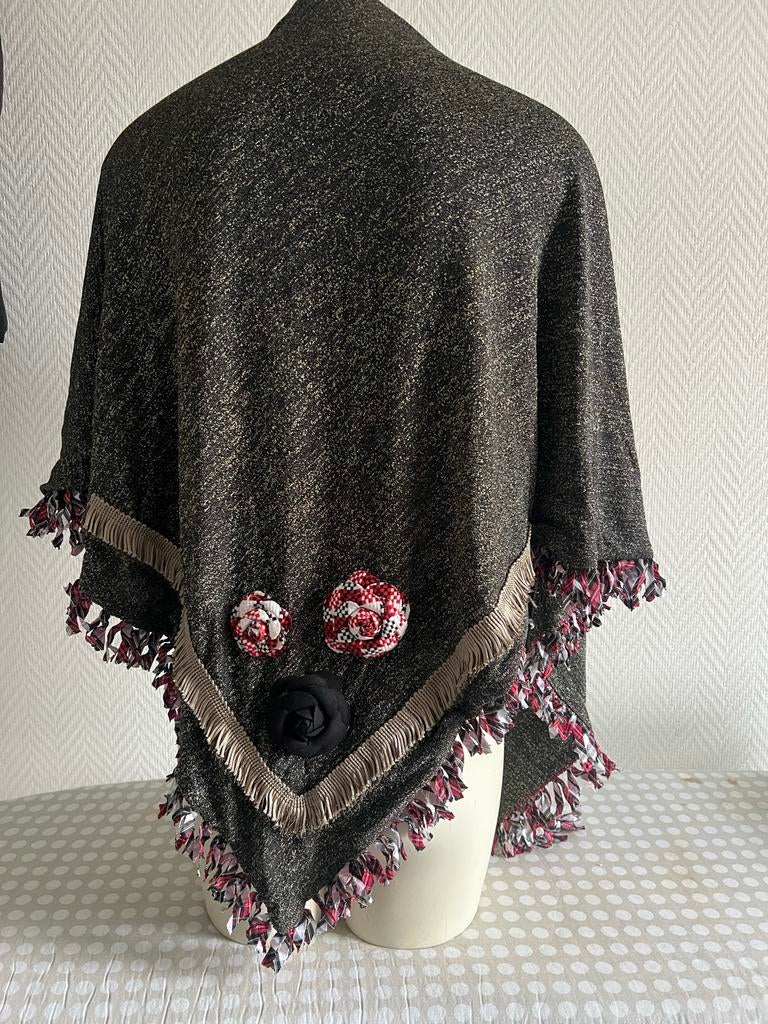 Mucho Gusto sjaal, Ophalen of Verzenden, Zo goed als nieuw, Maat 46/48 (XL) of groter, Sjaal