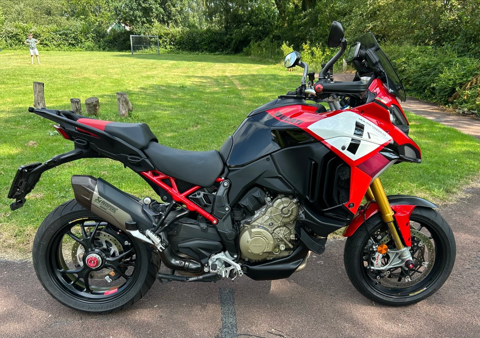 Ducati Multistrada V4 Pikes Peak (2022), Motoren, Motoren | Ducati, Occasion, 4 cilinders, Particulier, Meer dan 35 kW