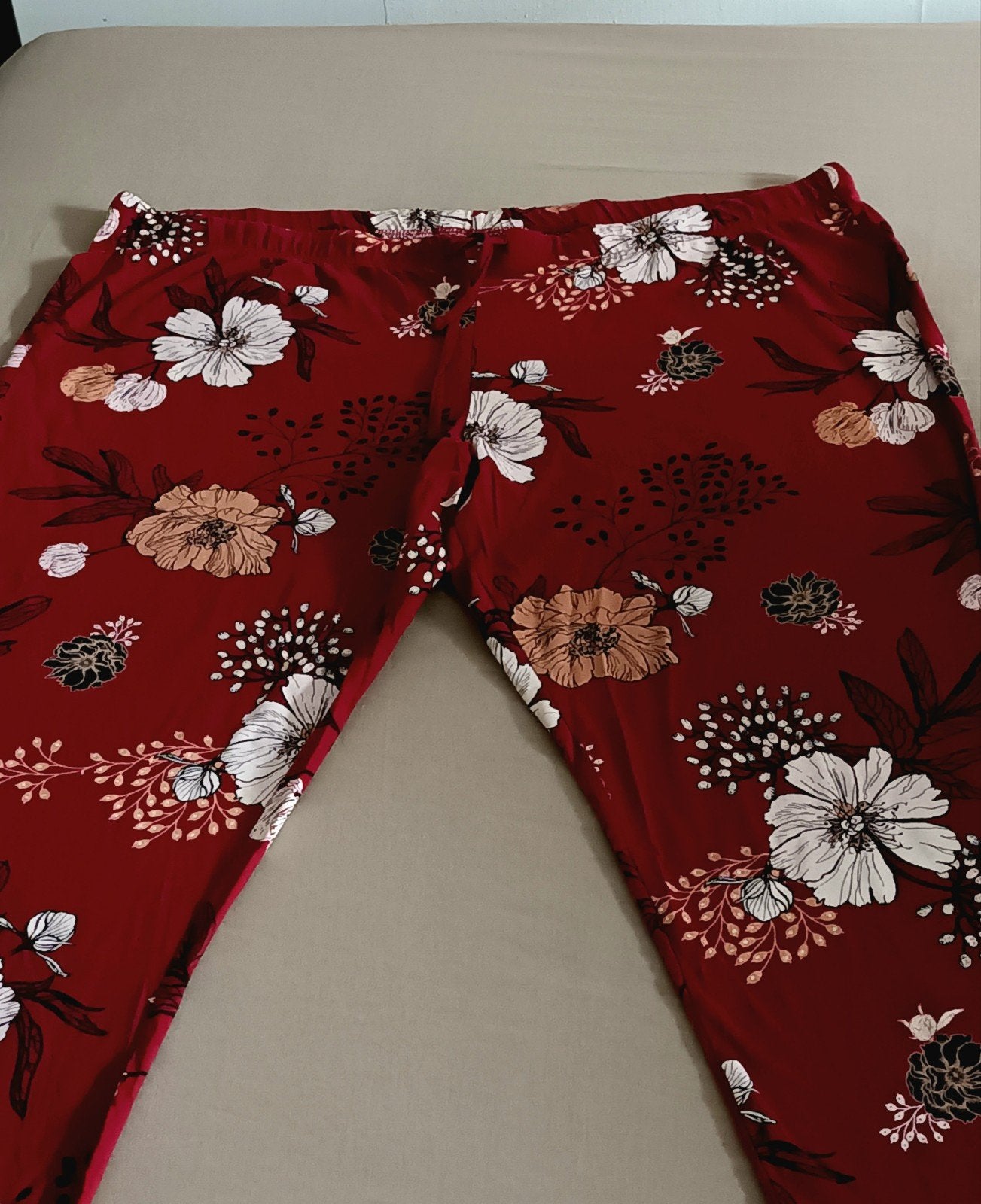 Nieuwe grote maat broek, Kleding | Dames, Ophalen, Nieuw, Rood