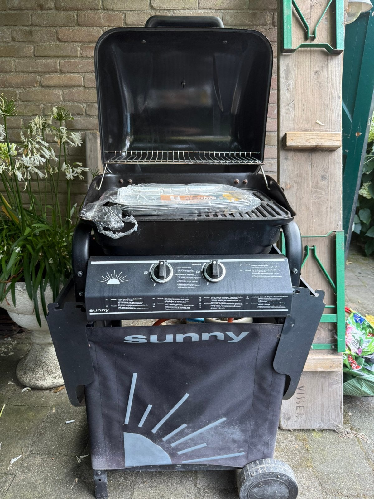Barbecue Weber., Ophalen, Zo goed als nieuw