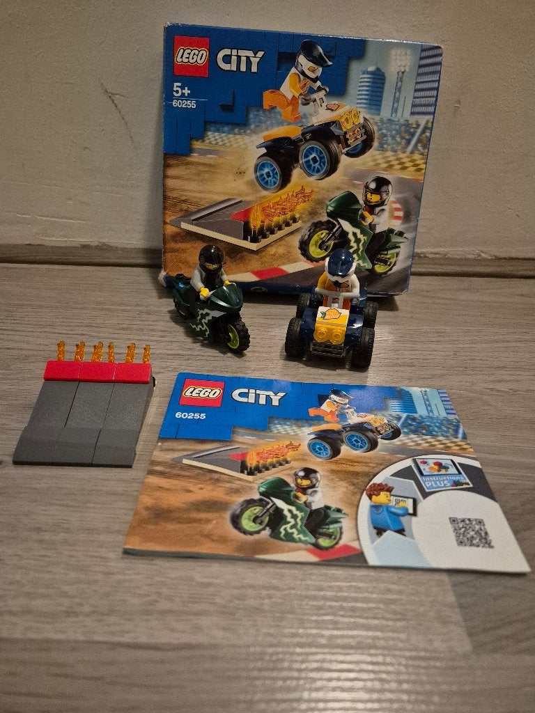 LEGO City 60255 stunt team, City, Compleet, Lego, Nieuw