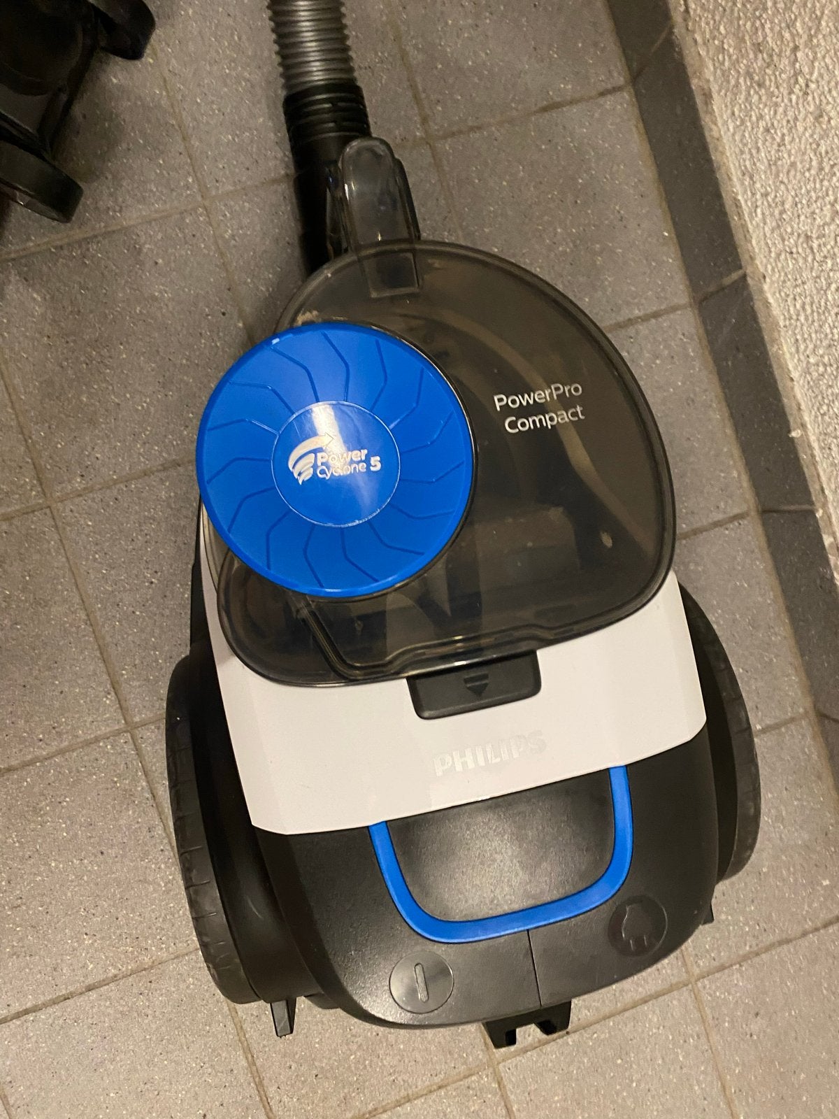 Philips PowerPro Compact stofzuiger - Zeer goede zuigkracht, Gebruikt, Philips, Ophalen of Verzenden, Sledestofzuiger