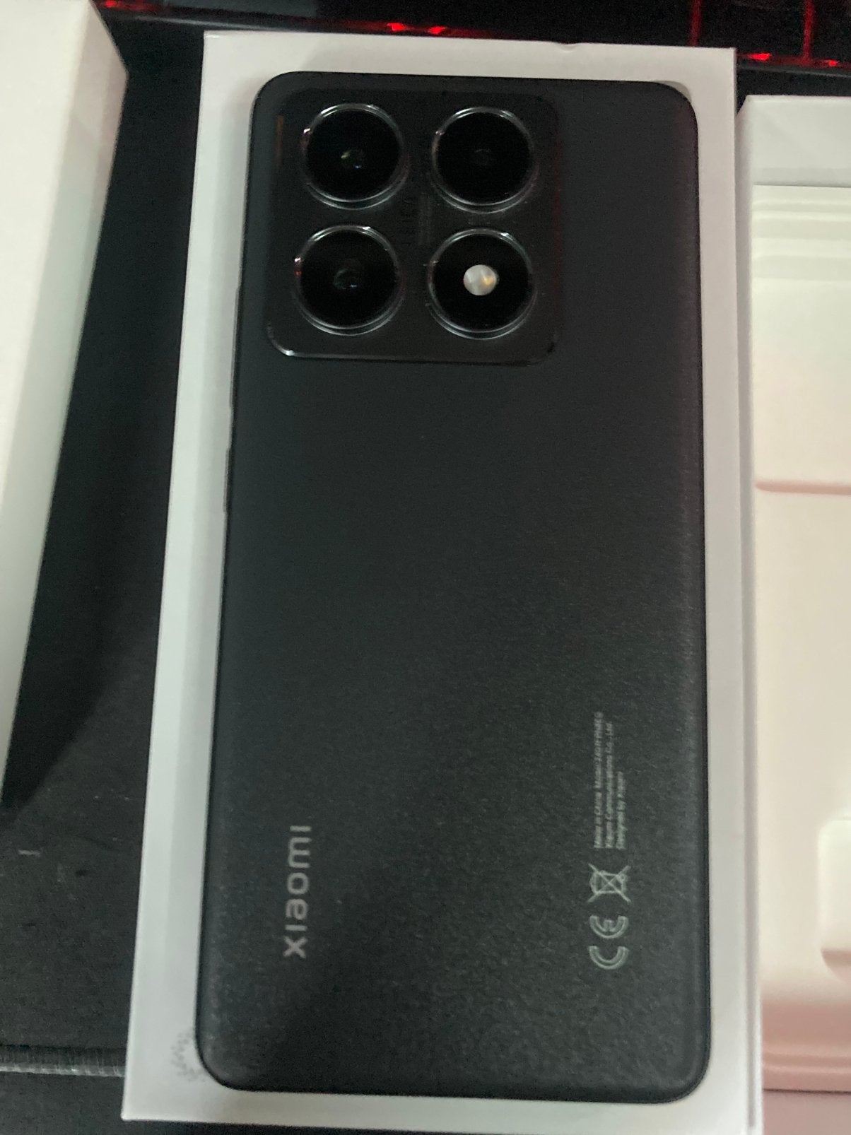 Xiaomi 14T pro 12/512GB + 120W hypercharge lader, Telecommunicatie, Overige modellen, Ophalen of Verzenden, Zo goed als nieuw
