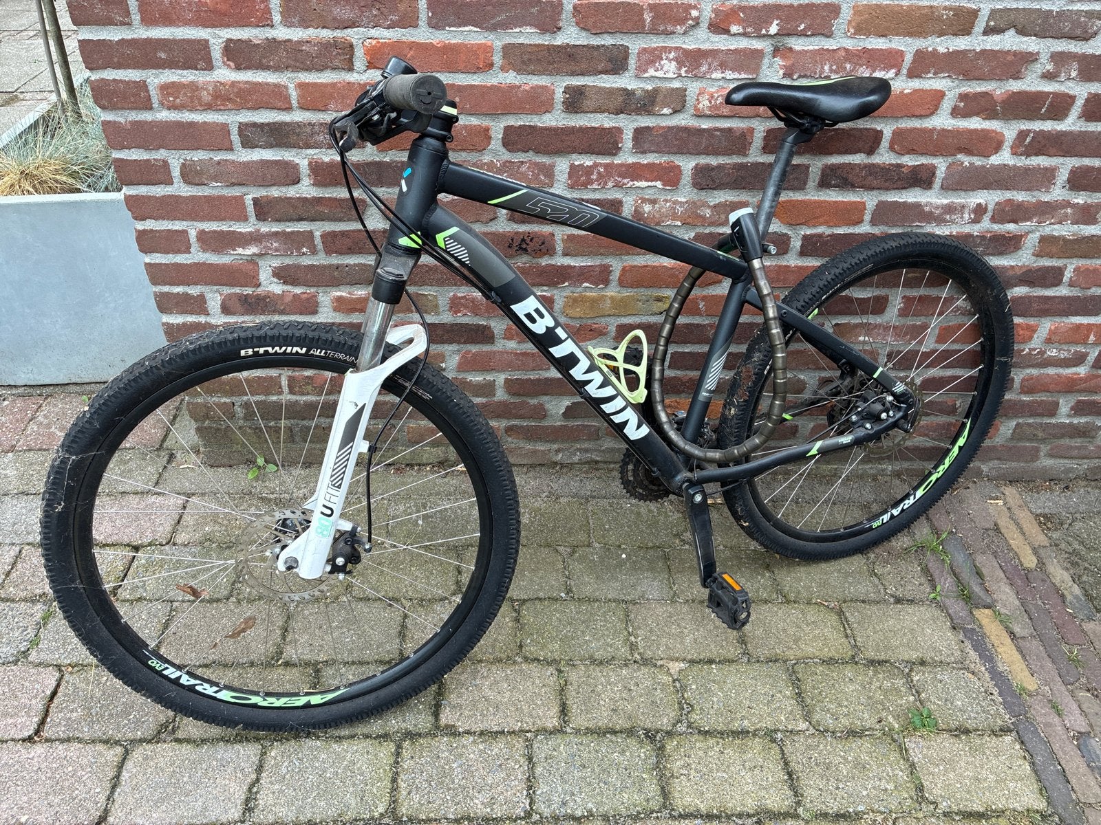 B'Twin Rockrider 520 Mountainbike, Gebruikt, Hardtail, Heren, Schijfrem