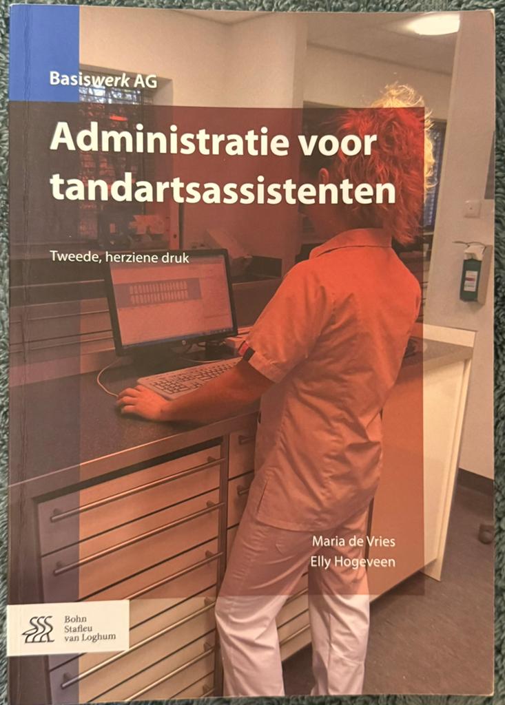 Administratie voor tandartsassistenten, Ophalen of Verzenden, Zo goed als nieuw, MBO