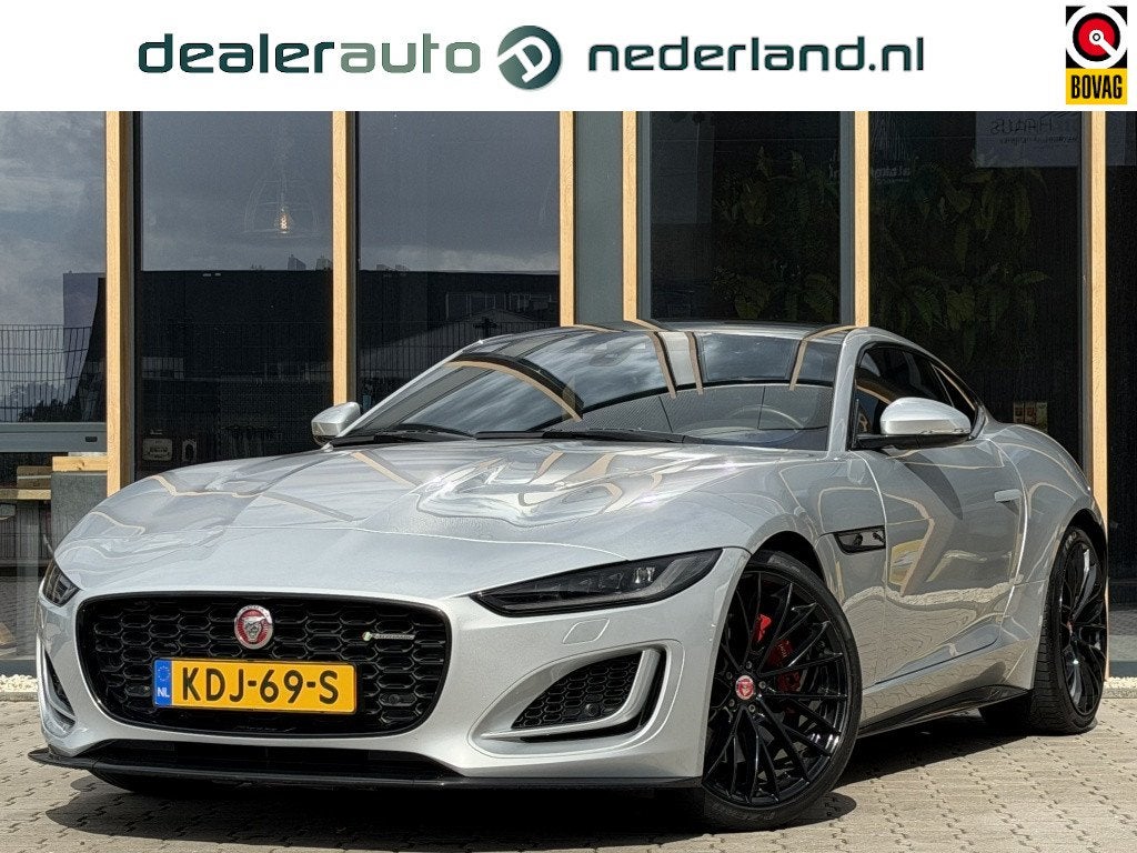 Jaguar F-Type P300 RWD R-Dynamic (bj 2021, automaat), Automaat, 1588 kg, Euro 6, 4 cilinders