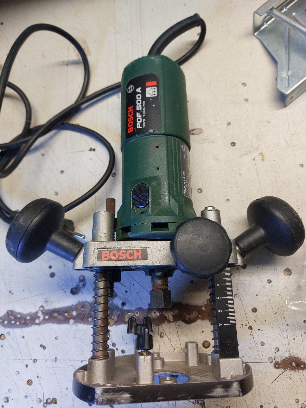 Bosch bovenfrees pof 500a, Gebruikt, Ophalen of Verzenden, Bosch POF500A, Bovenfrees