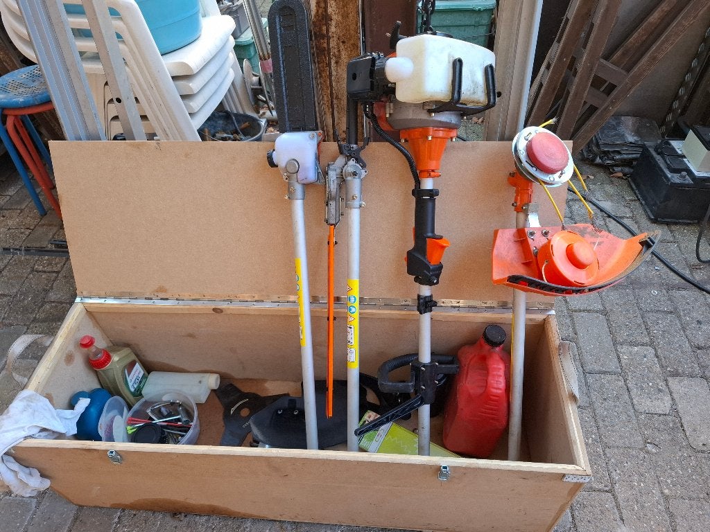 Bosmaaier met accessoires in kist, Tuin en Terras, Bosmaaiers, Ophalen, Gebruikt, Benzine, Overige merken