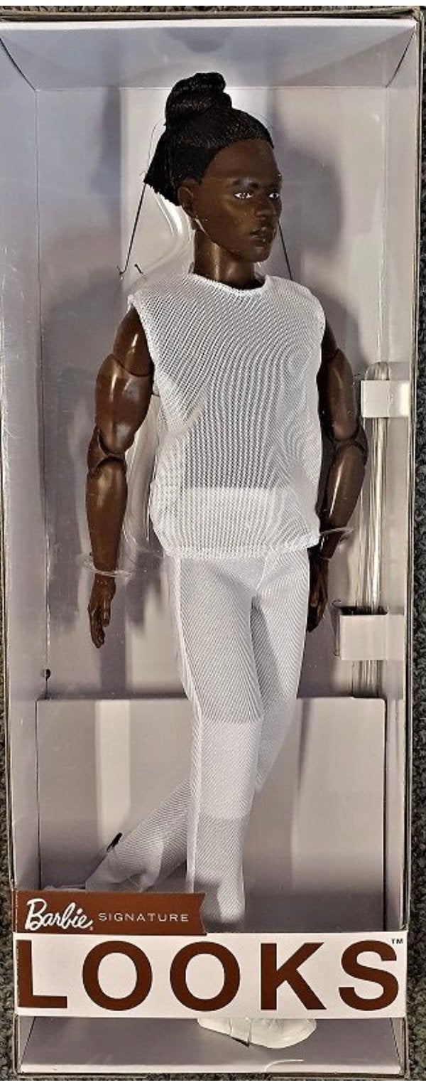 Fashion doll, Kleding | Dames, Verzenden, Nieuw, Maat 38/40 (M), Zwart