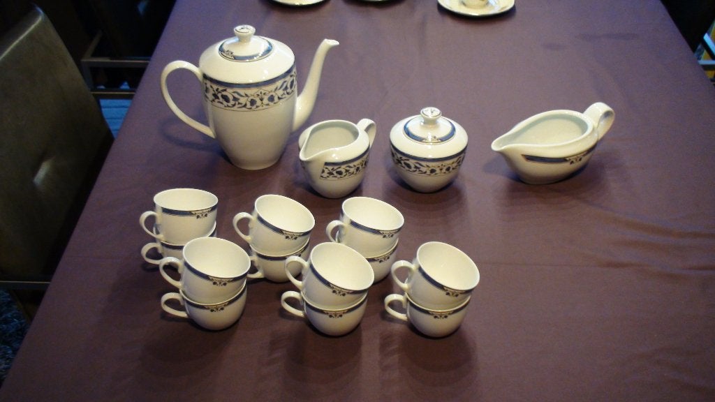 Thee / koffie set pocelainde de sologne made in france, Ophalen of Verzenden