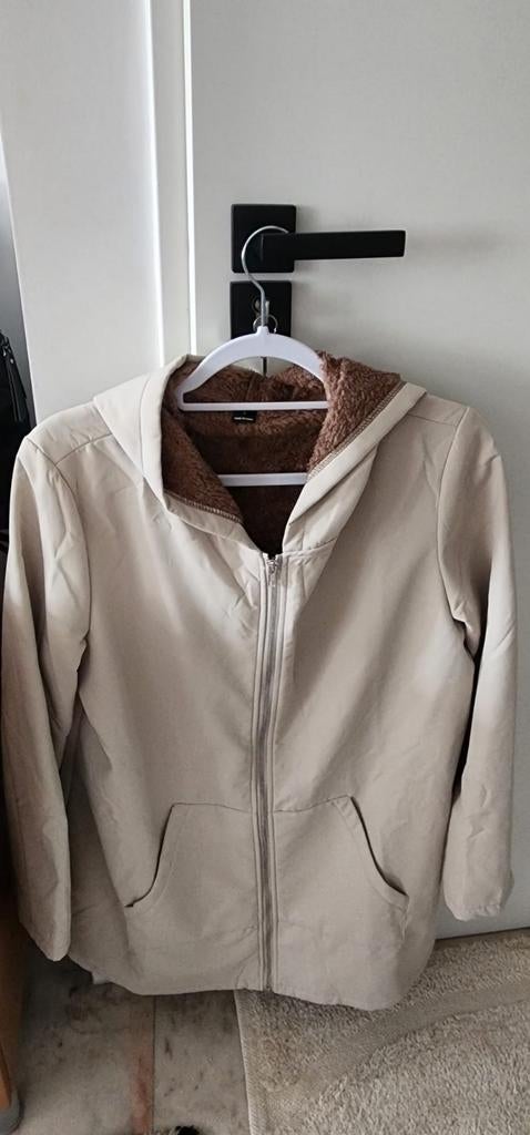 SHEIN Beige jas met teddy voering, Kleding | Dames, Jassen | Winter, Zo goed als nieuw, Maat 38/40 (M), Beige, Ophalen of Verzenden