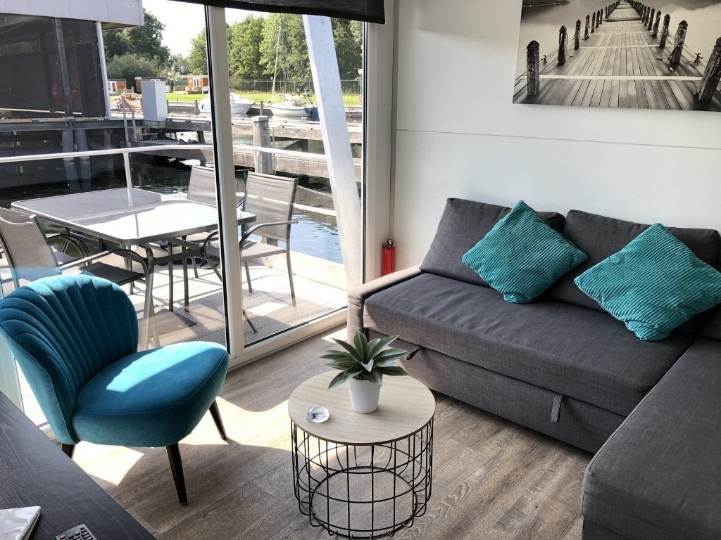 Woonboot te huur Naarden Gooi appartement huis min 2 maand, 36 m², Direct bij eigenaar, Noord-Holland, Vrijstaande woning