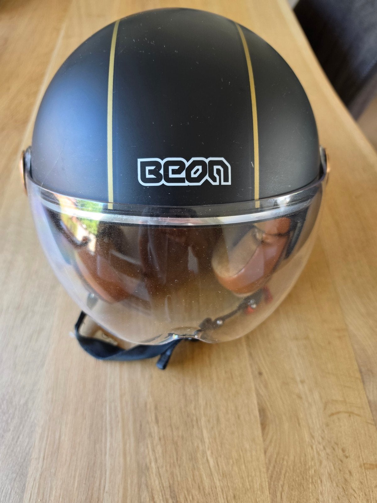 Beon Design Luxe scooterhelm - Maat M (57-58cm), Fietsen en Brommers, Ophalen of Verzenden, Gebruikt, Medium, Beon