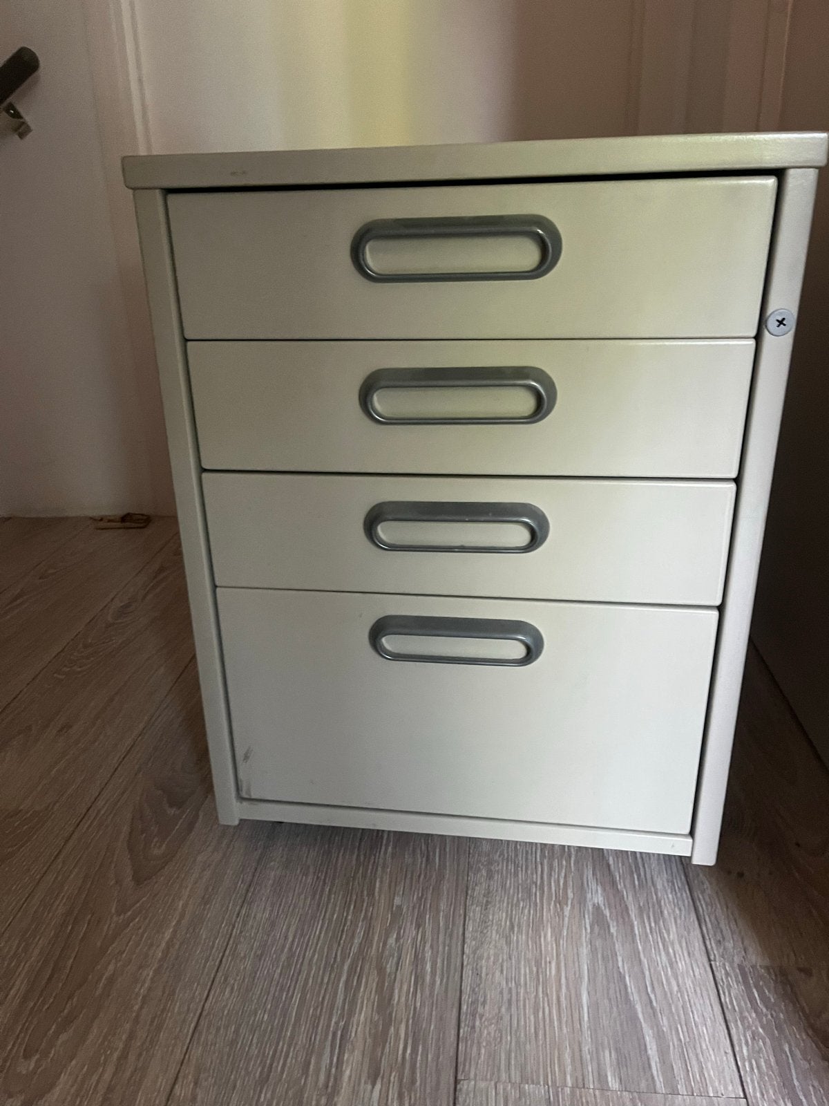 AHREND verrijdbaar Ladeblok met 4 laden, Minder dan 50 cm, Gebruikt, Ophalen of Verzenden, 3 of 4 laden