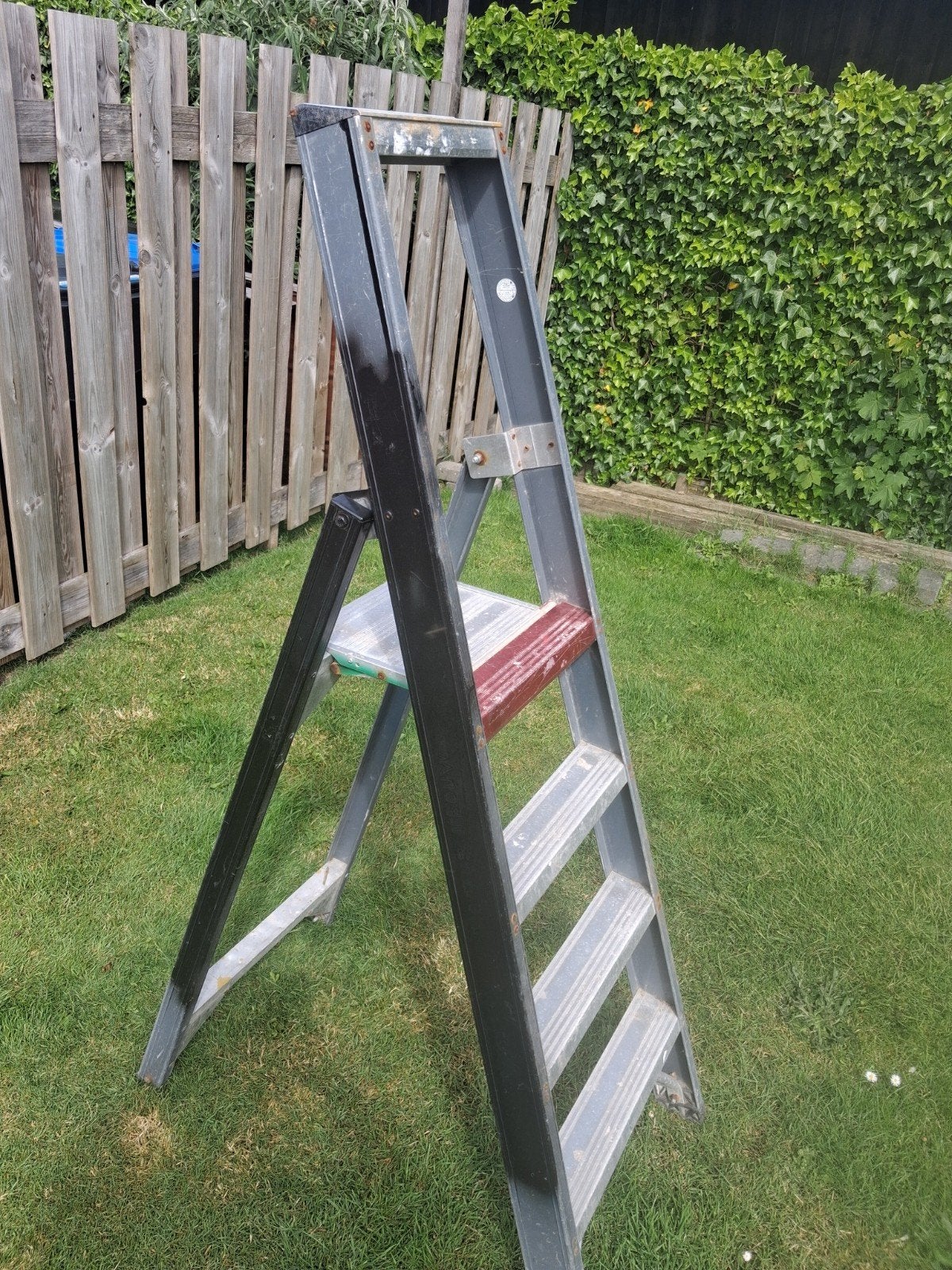 4 treeds Altrex trap, Doe-het-zelf en Verbouw, Ladders en Trappen, Ophalen, Minder dan 2 meter
