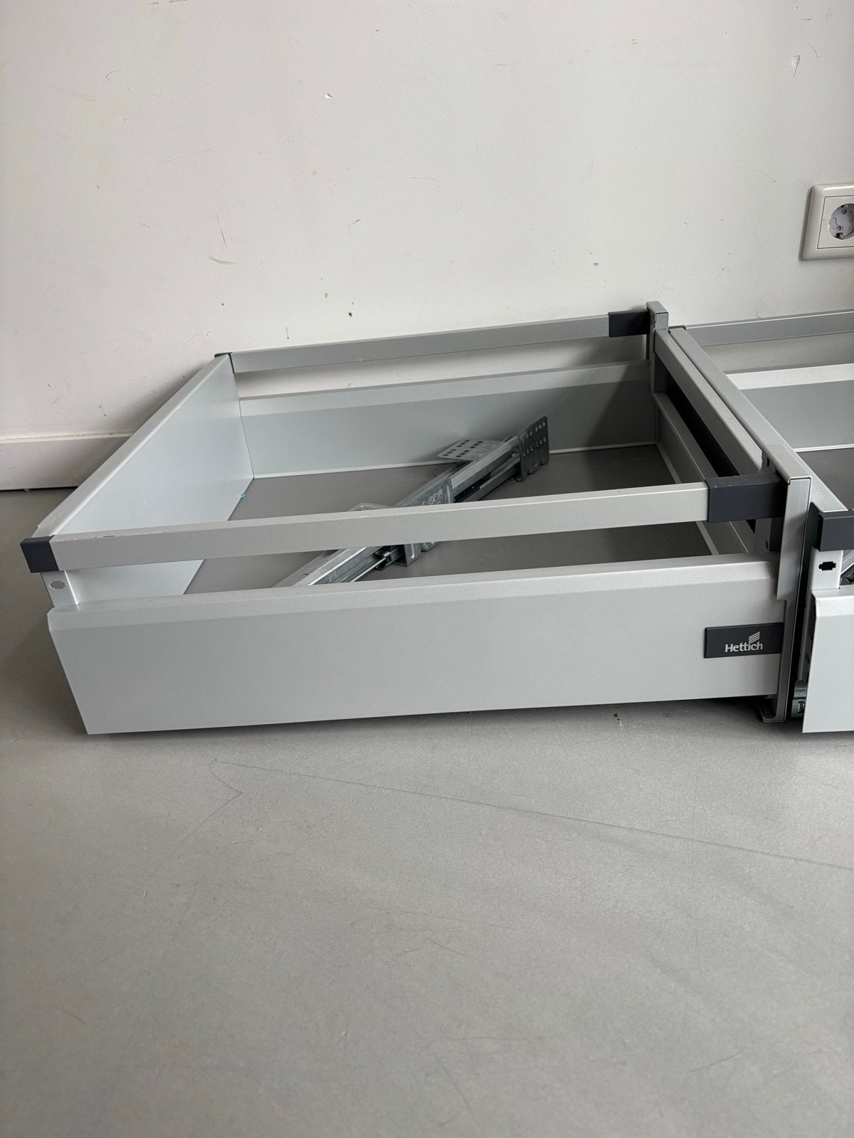 2 Hettich keukenlades, hoge kwaliteit, 55x55x20 cm, Huis en Inrichting, Ophalen, Overige typen, Zo goed als nieuw, Metaal