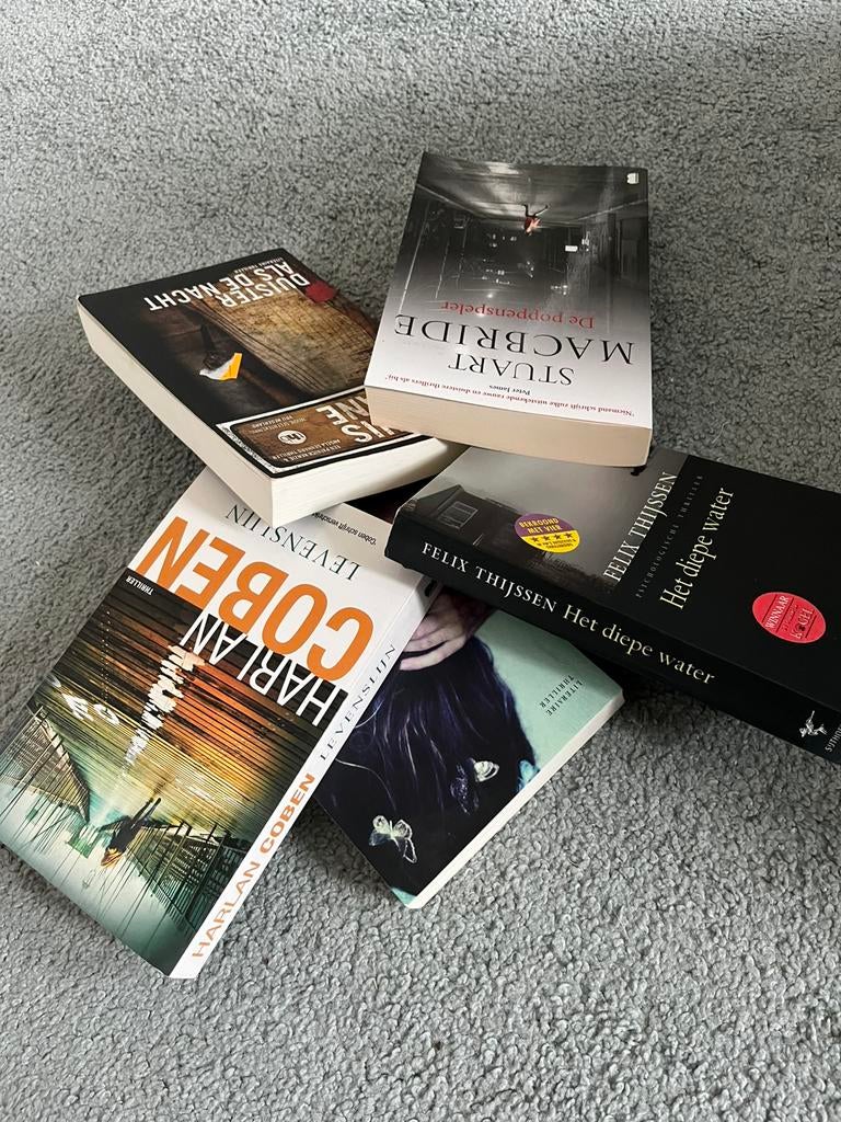 Trillers, Boeken, Thrillers, Ophalen of Verzenden, Zo goed als nieuw