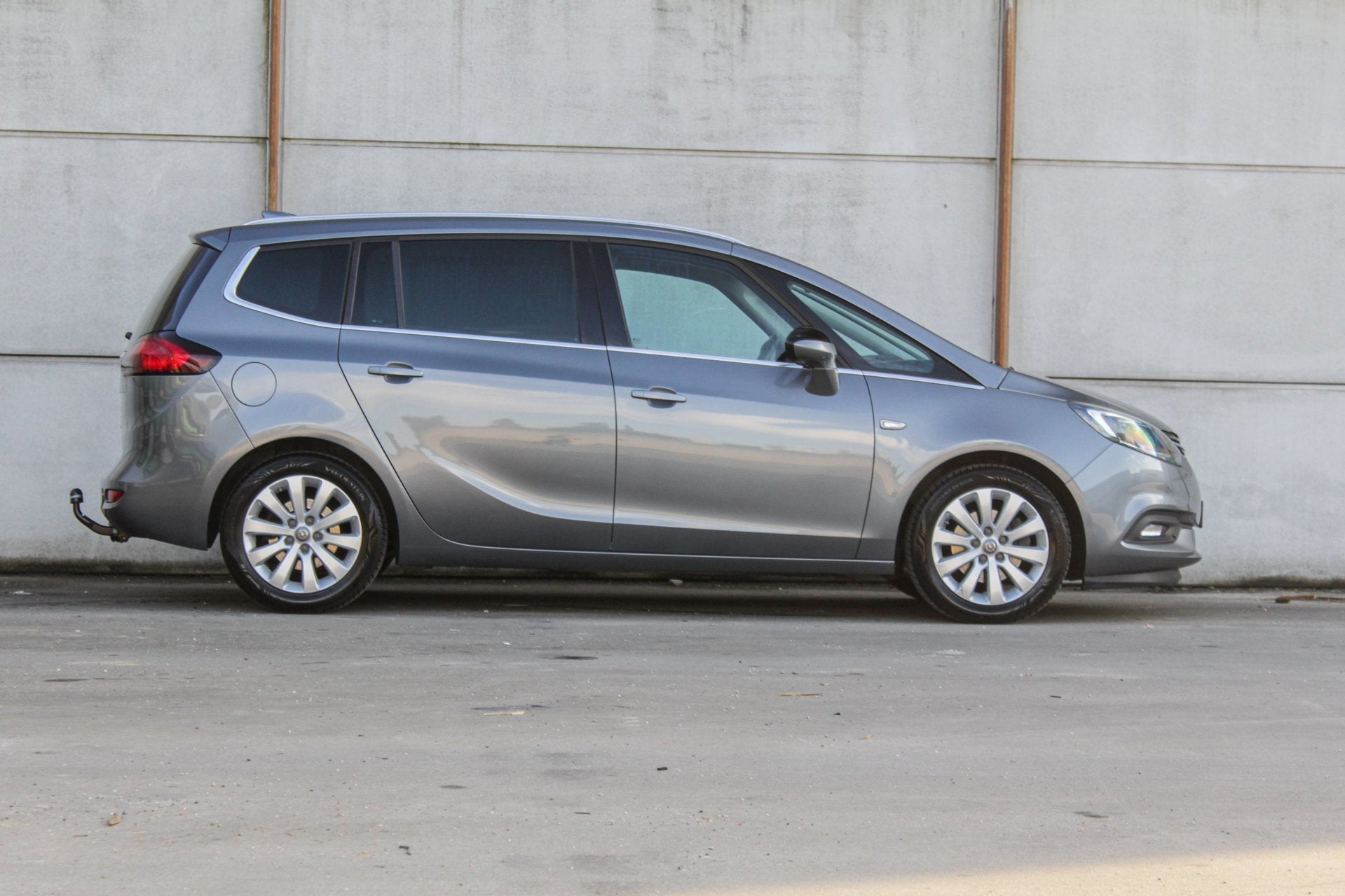 Opel Zafira Tourer 1.4 Edition 7p. - 2017 model - trekhaak -, Auto's, Gebruikt, 4 cilinders, Bedrijf, 1364 cc