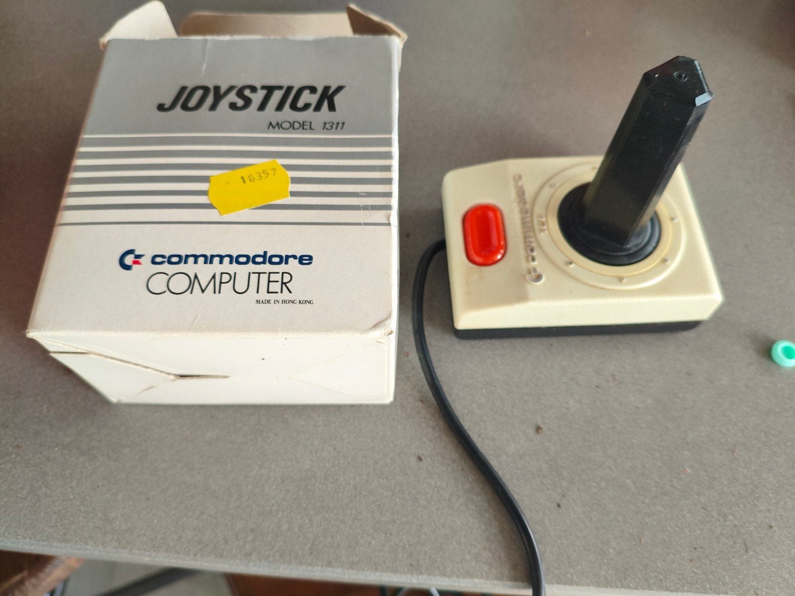 originele Commodore mini joystick in doosje., Computers en Software, Vintage Computers, Ophalen of Verzenden