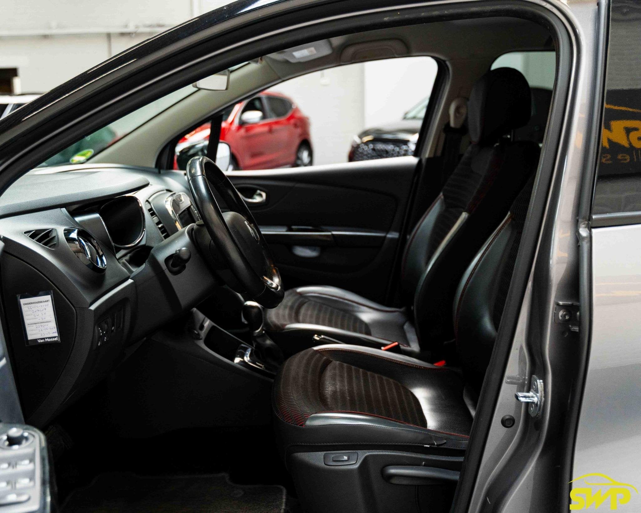 Renault Captur 1.5 dCi Dynamique | Navi | Camera | Half-leer, Auto's, Gebruikt, Euro 6, 4 cilinders, Leder en Stof