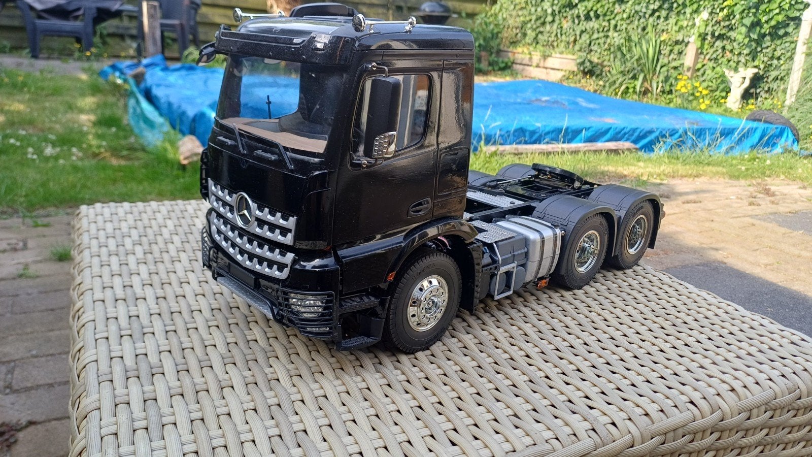 Tamiya truck 6x4, Ophalen