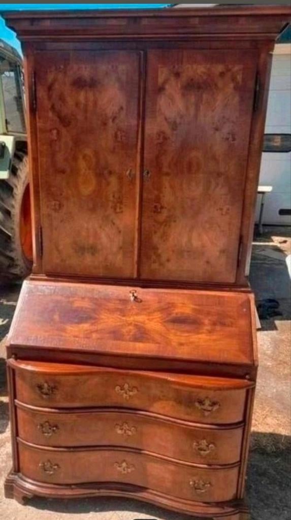 Noten houten secretaire, Ophalen, Zo goed als nieuw