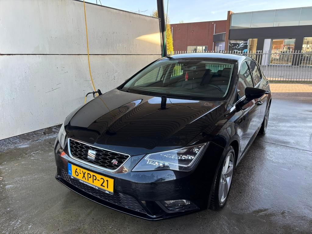 Seat Leon 1.6 TDI 81KW/110PK 2014 Zwart, Auto's, Seat, Voorwielaandrijving, 1160 kg, Zwart, 4 cilinders