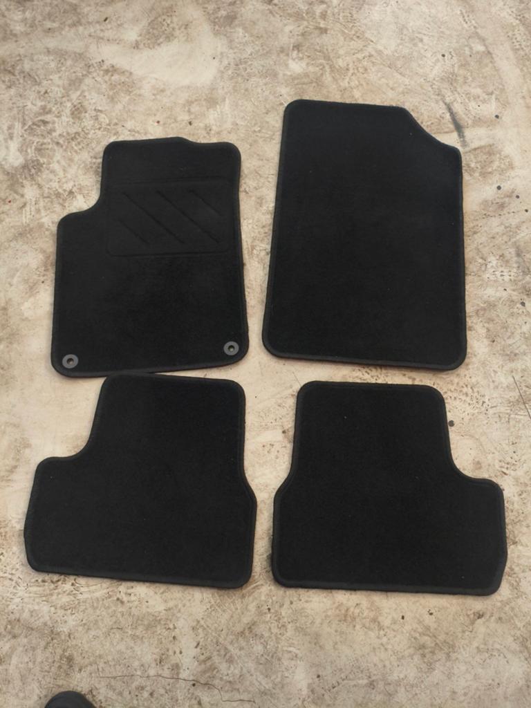 Automatten set voor Citroën C3 (2015), Ophalen of Verzenden, Gebruikt