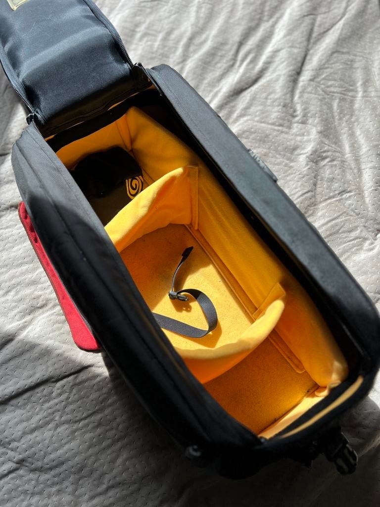 Kata Camera tas // schouder tas // medium groot, Ophalen of Verzenden, Gebruikt, Schoudertas, Kata