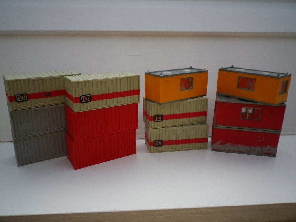 Kibri set van 12 container en woon cabine., Ophalen of Verzenden, Gebruikt, Overige typen, Overige merken