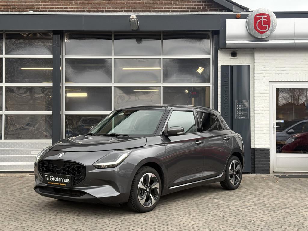 Suzuki Swift 1.2 Style Smart Hybrid (bj 2025), Voorwielaandrijving, Gebruikt, 894 kg, 400 kg