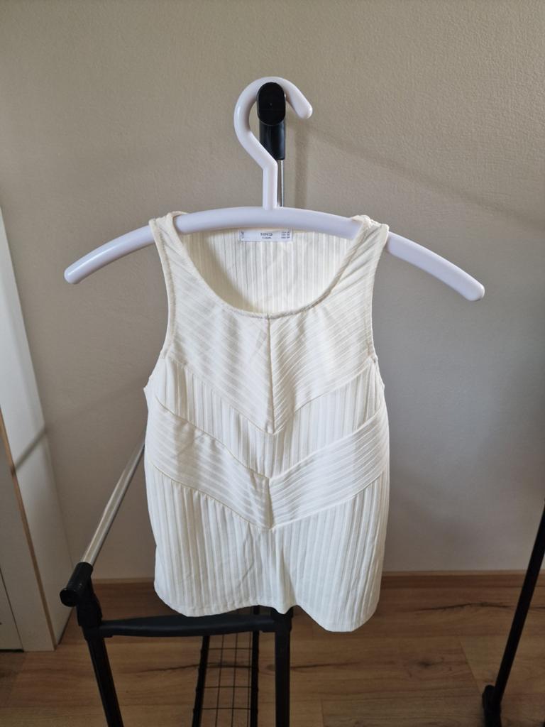 MNG Casual Crèmekleurige Ribgebreide Top Maat S, Ophalen of Verzenden