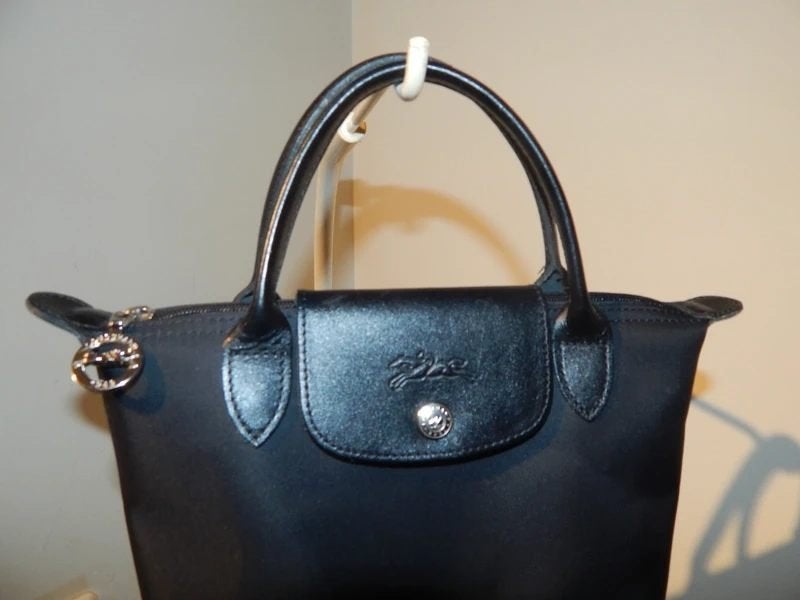 Longchamp zwarte handtas leren details Als Nieuw, Verzenden, Zo goed als nieuw, Zwart, Handtas