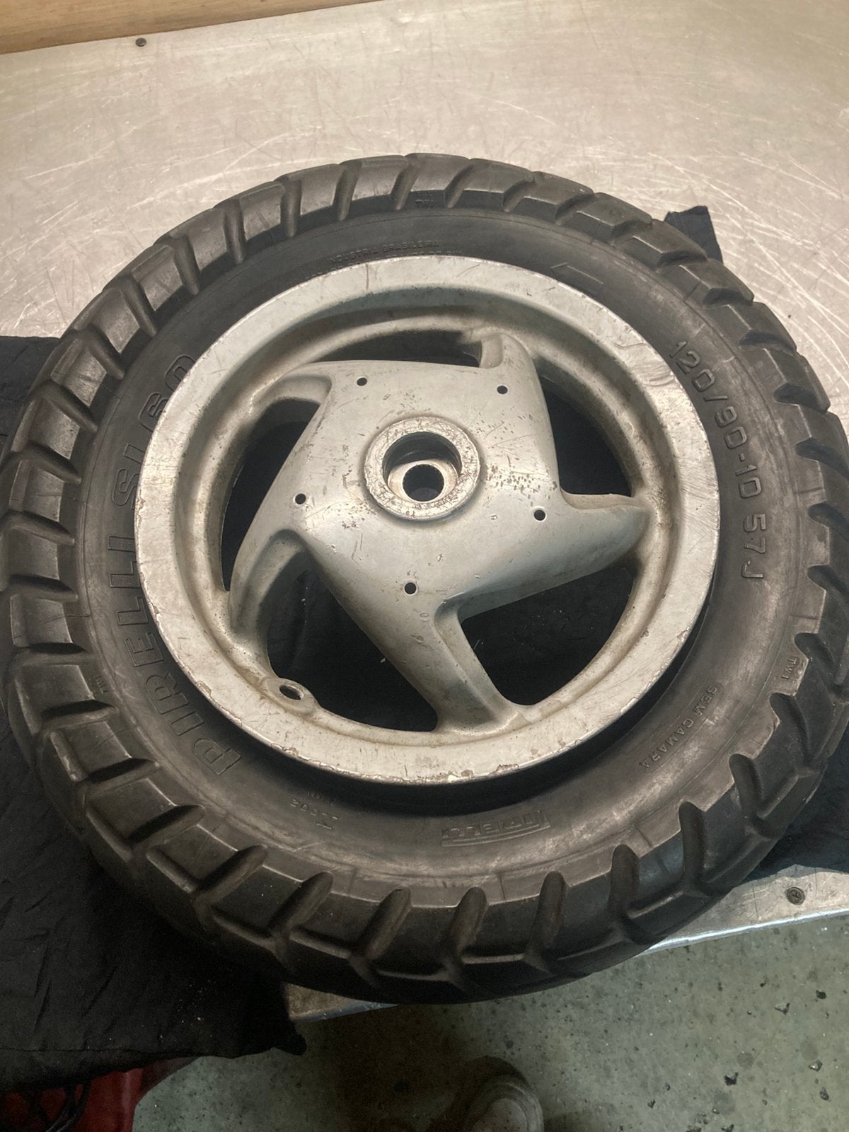 zip sp 98 / type 3 achterwiel / velg, Ophalen