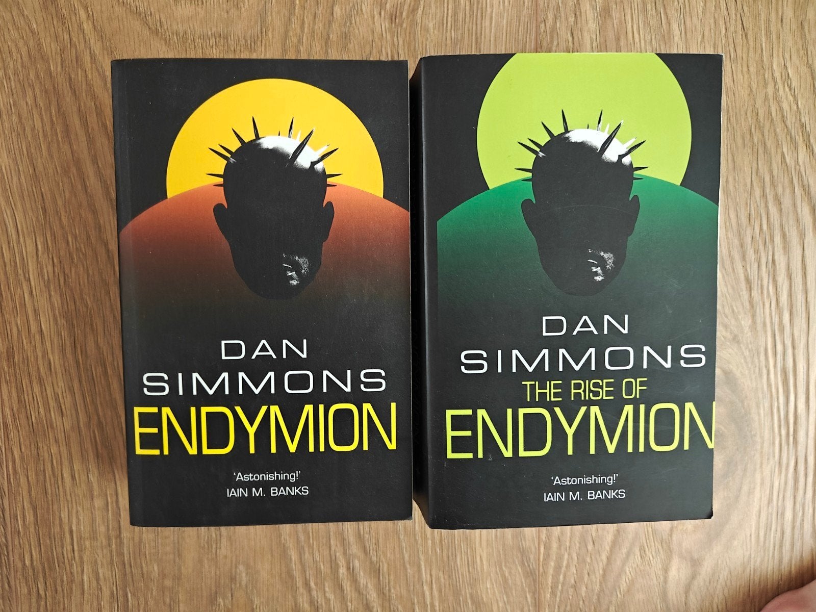 Dan Simmons - The Rise of Endymion (2 boeken), Boeken, Ophalen, Zo goed als nieuw