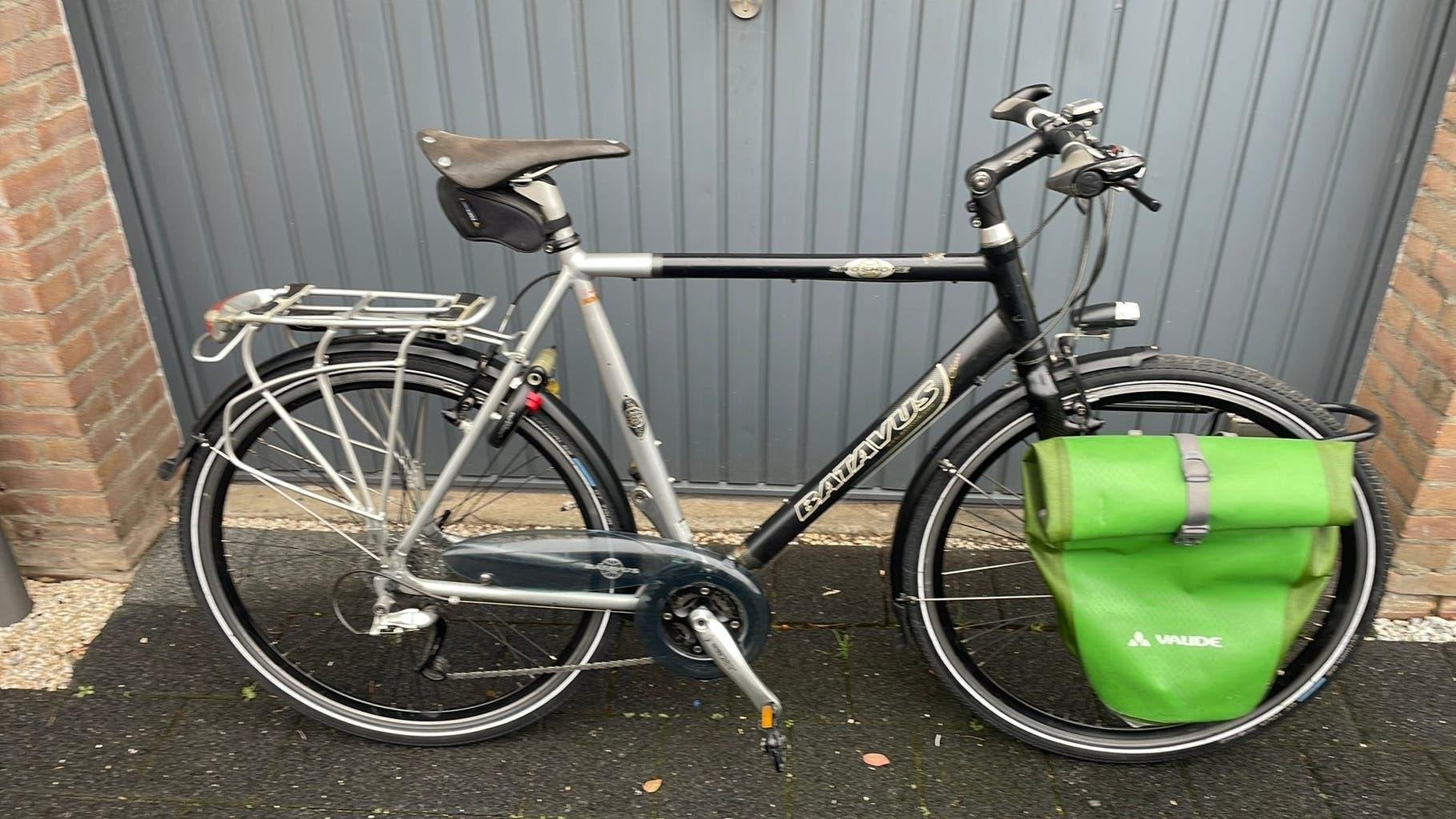 Batavus Shoshone Trekkersmodel Shimano Deore XT, Ophalen, 28 inch, Gebruikt, Velgrem