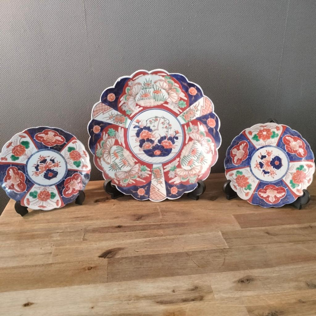 Set van 3 antieke Japanse Imari borden (34cm & 2x 21cm), Ophalen