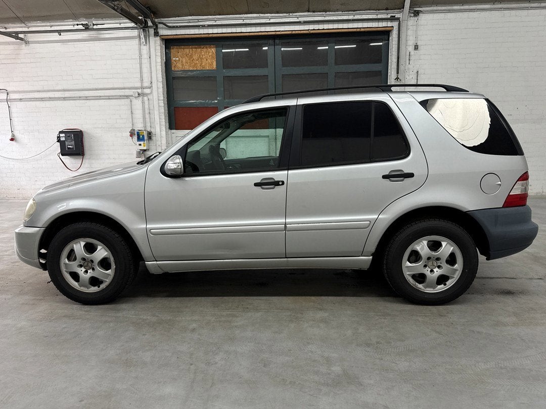 Mercedes-Benz M-klasse ML 270 CDI | Cruise control | Airco |, Auto's, Mercedes-Benz, Gebruikt, Zwart, 163 pk, Bedrijf