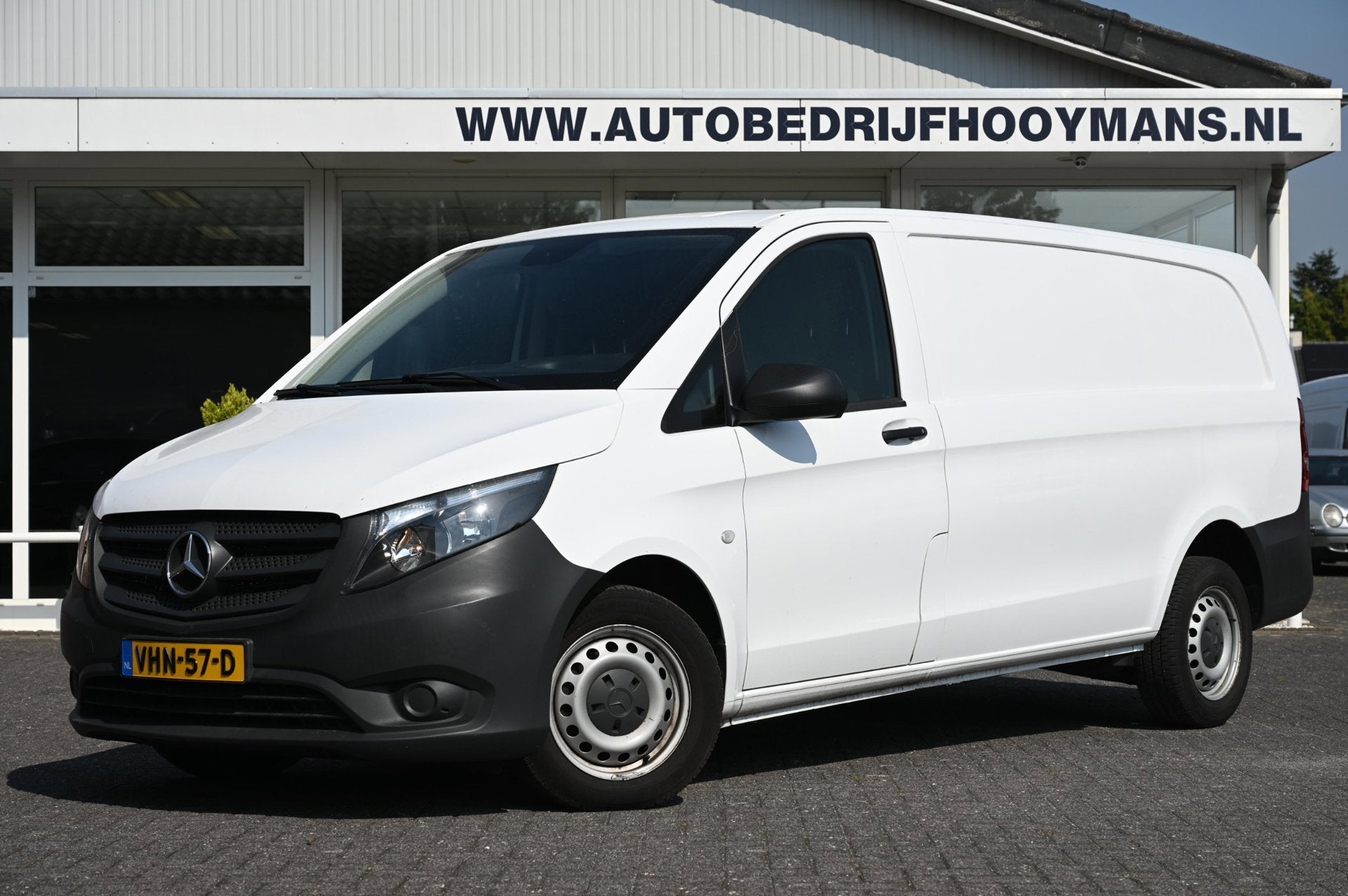 Mercedes-Benz Vito 110 CDI Camera L3 Extra Lang Oprijplaat, Auto's, Voorwielaandrijving, Gebruikt, 4 cilinders, Wit