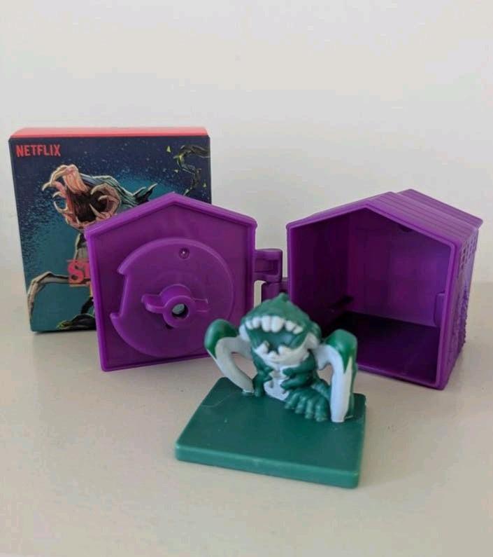 Stranger Things Netflix McDonalds happy meal monsters, Ophalen of Verzenden, Zo goed als nieuw