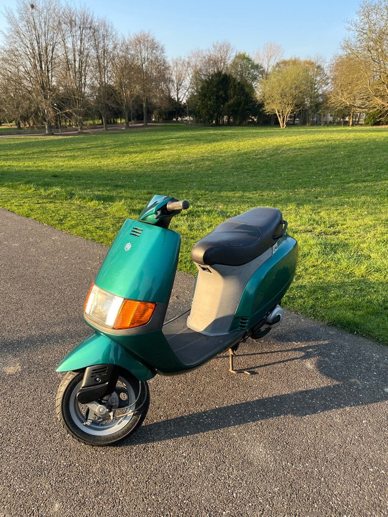 Piaggio Sfera 80cc 2takt duits, Ophalen, Tweetakt, Overige modellen, Zo goed als nieuw