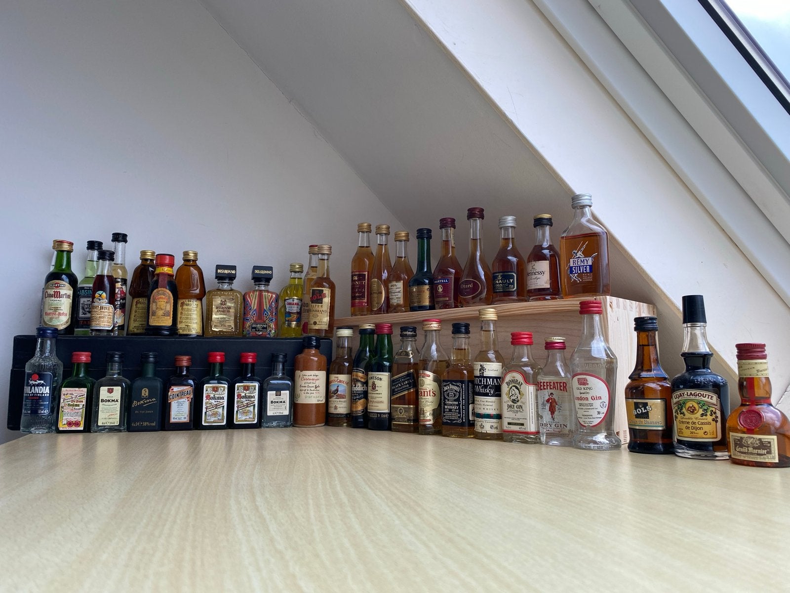 collectie miniatuur drankflesjs 46 stuks cognac, whisky etc., Verzamelen, Ophalen of Verzenden, Zo goed als nieuw, Overige gebieden