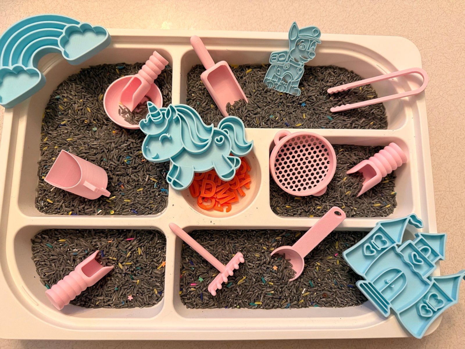 Sensory Speelset met Rijst, Vormen & Gereedschap, Ophalen of Verzenden, Nieuw, Knutselen