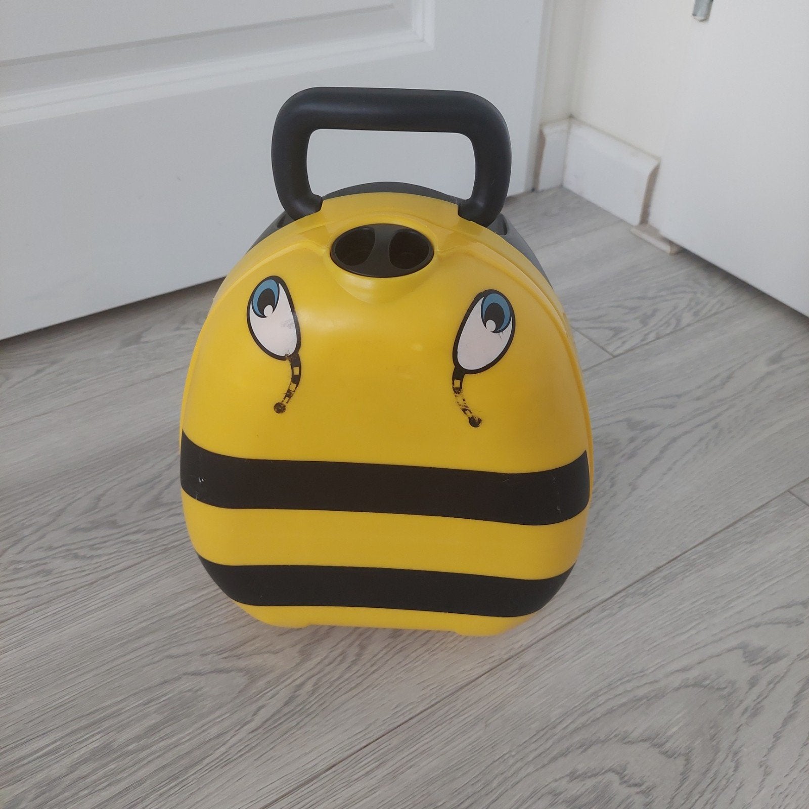 Nieuwe Carry Potty Bij - Draagbaar Potje voor Kinderen, Verzenden, Nieuw