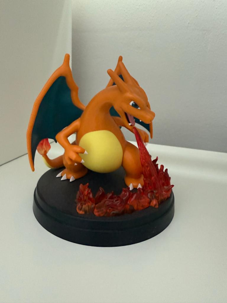 Pokémon Charizard Figuur - Zo goed als nieuw, Ophalen of Verzenden, Zo goed als nieuw, Overige typen