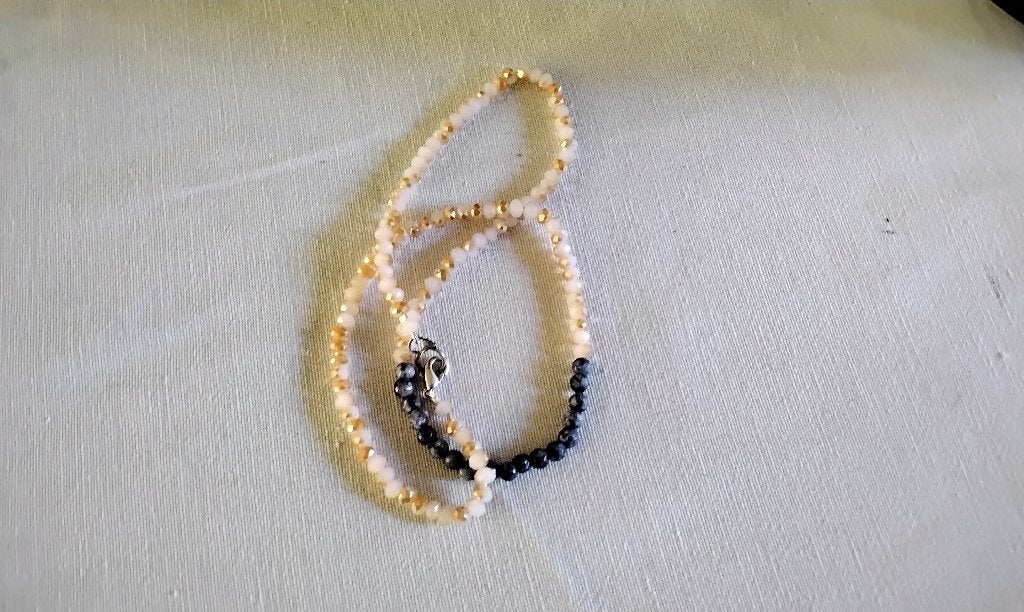 Bloedmooie ketting Stralende steentjes 3mm, Ophalen of Verzenden, Nieuw, Blauw, Steen of Mineraal