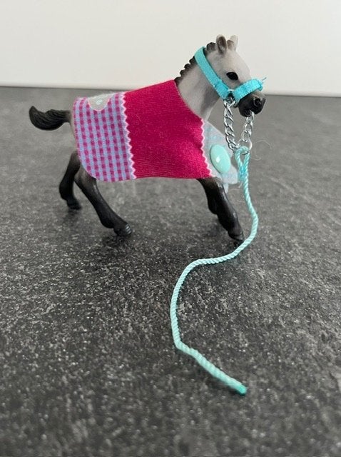 Schleich paarden veulentje 42534, Ophalen of Verzenden, Zo goed als nieuw