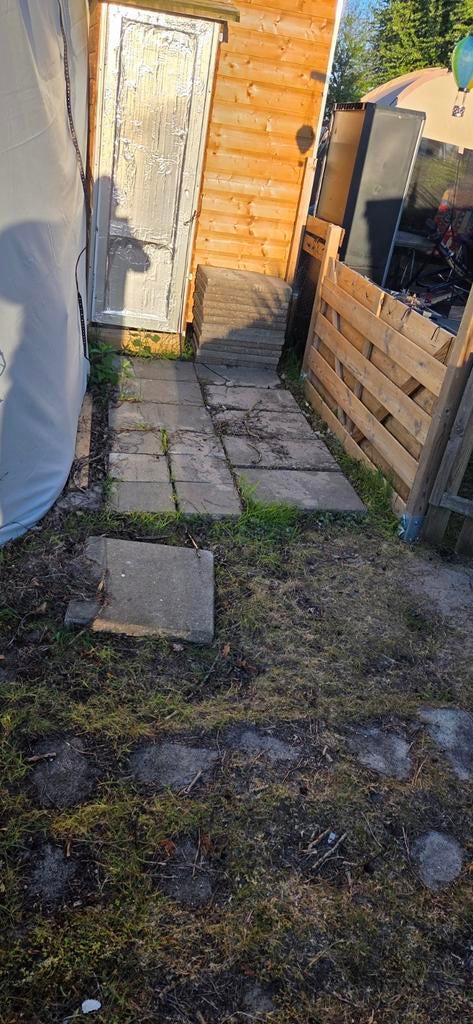Gratis 30 x 30 tegels, Tuin en Terras, Ophalen of Verzenden, Gebruikt, Kunststof, Overige typen